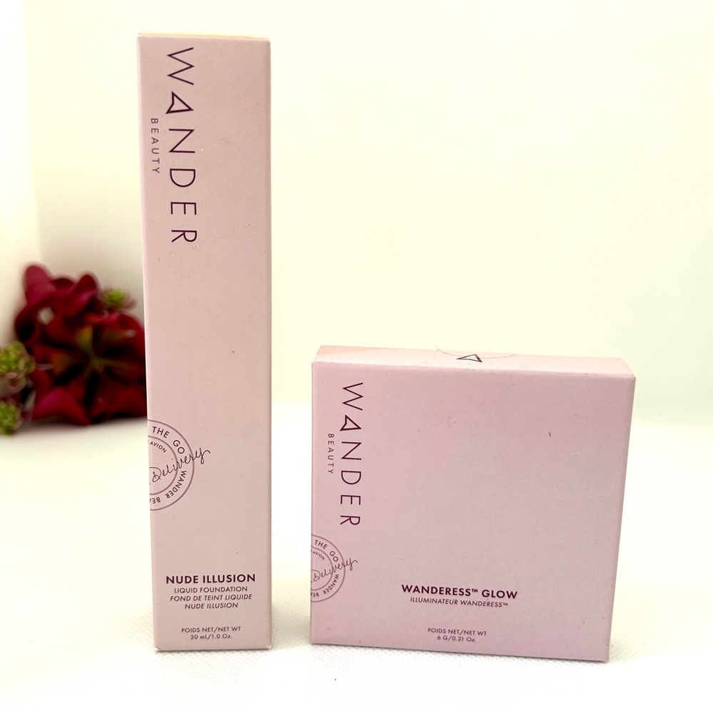 Wander Nude Illusion Foundation Light/Medium PLUS Wanderess Glow Highlighter